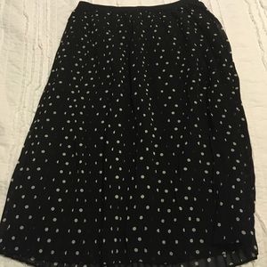 Pleaded midi skirt